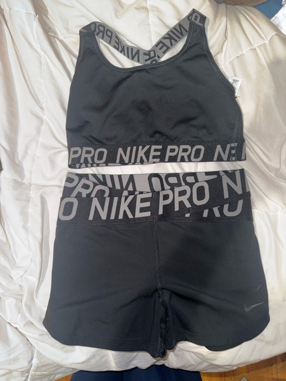 Nike Black & Gray Pro Branded shorts